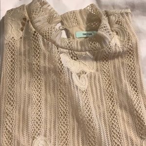 UO/Kimchi Blue - Nude Lace Tank